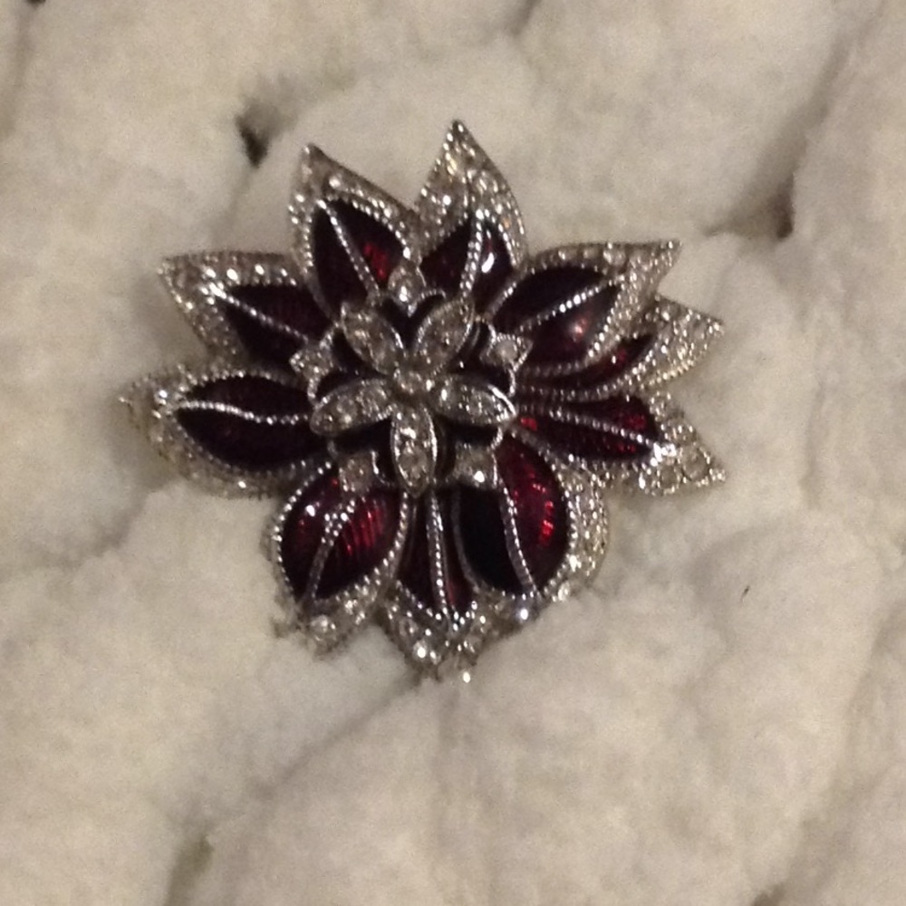 Brooch